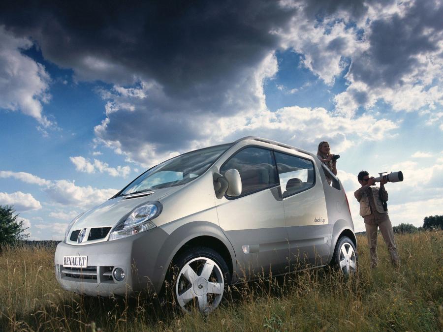  Renault Trafic Deck Up Concept 2004 года  (фото 30 из 56)